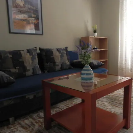 Apartments Katalenic Apartment Selce