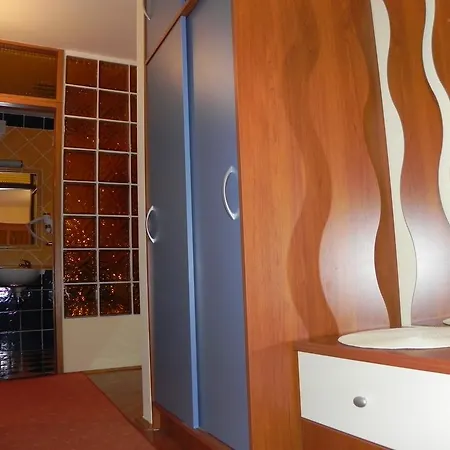 Apartment Apartments Katalenic