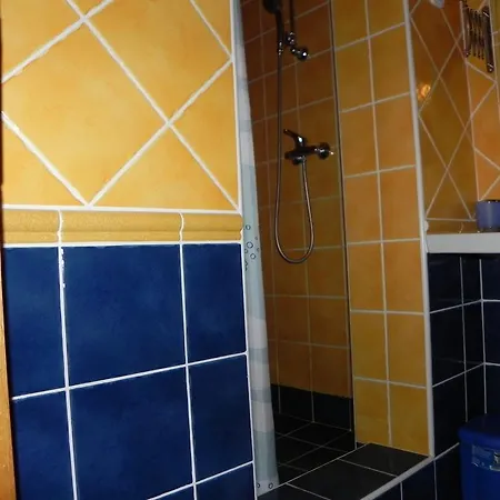 Apartments Katalenic * Selce