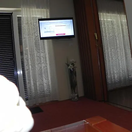 Katalenic Apartament Selce