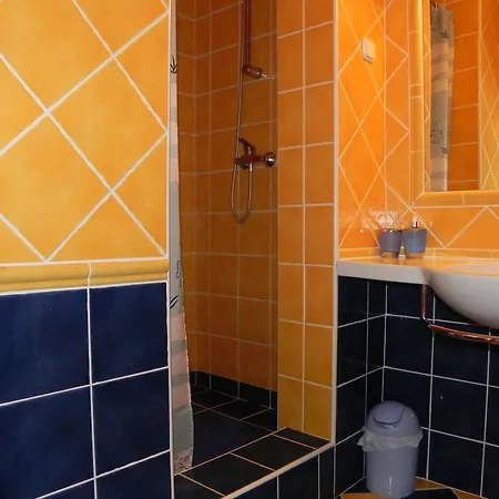 Apartments Katalenic * Selce