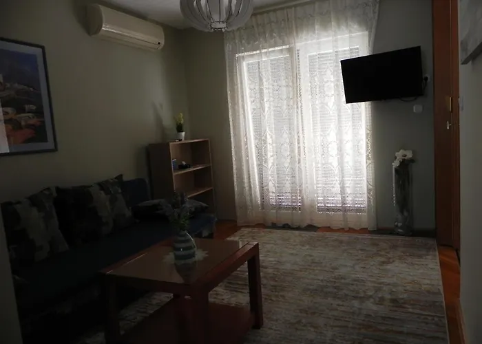Apartments Katalenic Selce