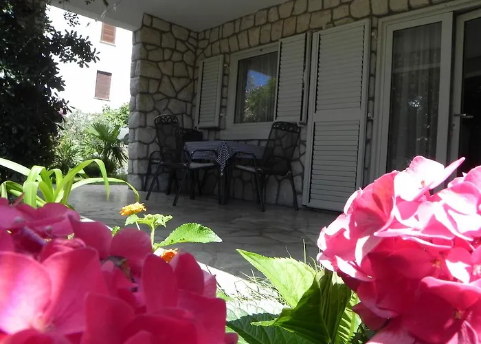 Katalenic Apartamento Selce